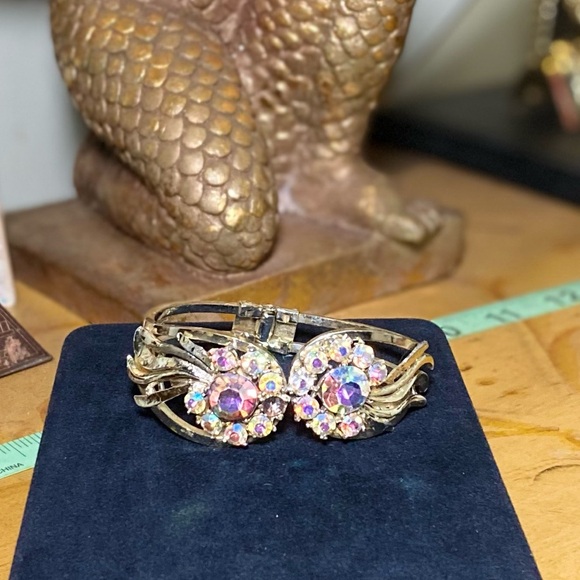 Vintage Crystal Bracelet - Picture 3 of 6